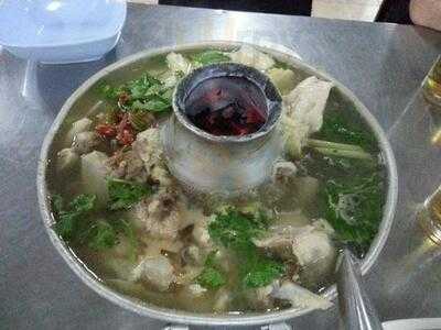 หัวปลาช่องนนทรี