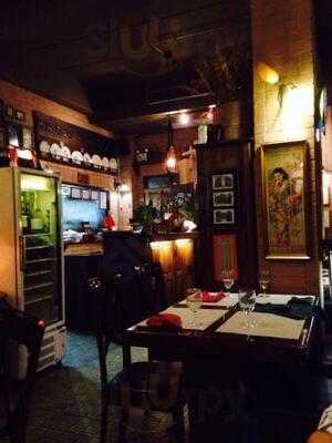 ถ่านไฟเก่า กริลล์รูม