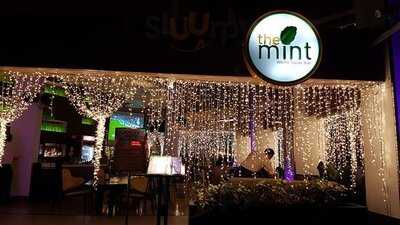 เดอะ มิ้นท์ เวิร์ลด์ ทาปาส บาร์