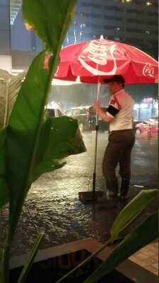 เดอะ มิ้นท์ เวิร์ลด์ ทาปาส บาร์