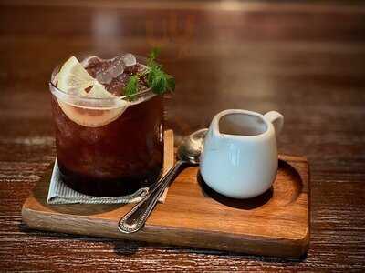 Casa Lapin Specialty Coffee X Ari