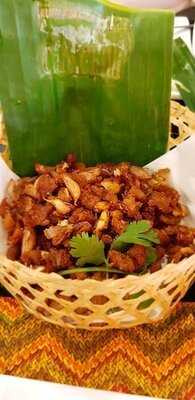 Cafe Chilli - Emquartier