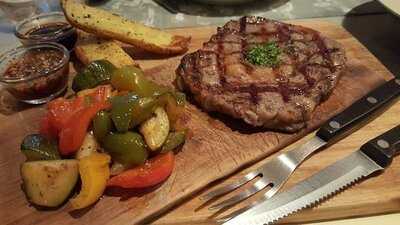 Eat Drink Love Bistro And Wine Bar