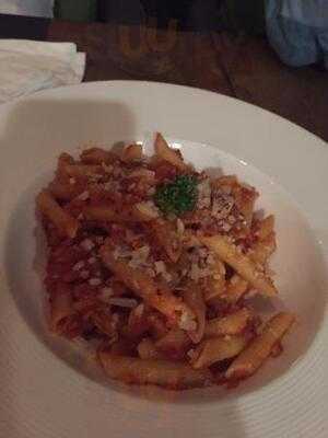 Eat Drink Love Bistro And Wine Bar