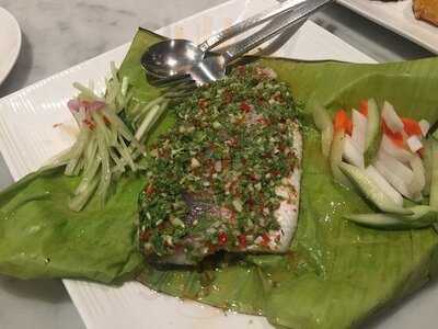 ท้าวทองกีบม้า