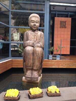 ท้าวทองกีบม้า