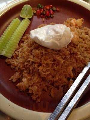 ท้าวทองกีบม้า