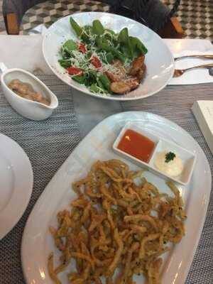 Humming Birds Kitchen And Garden