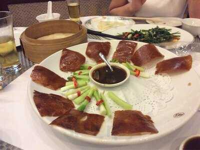 ภัตตาคาร ซิลเวอร์พาเลซ