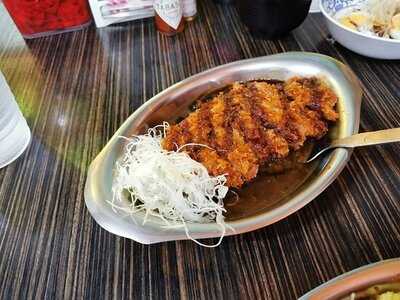 Gold Curry Bangkok Silom