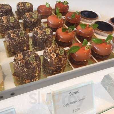 Paris Mikki @central Embassy