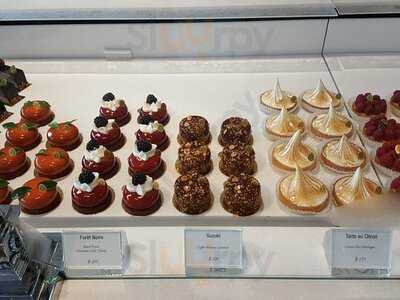 Paris Mikki @central Embassy