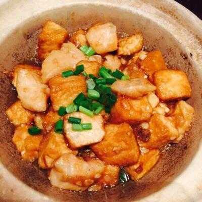 คริสตัลเจด โกลเด้น พาเลส