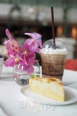 Cafe Jardin