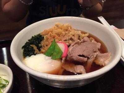 โคนาย่า