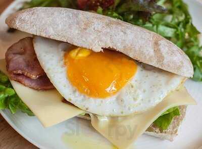 Chibi Chibi - Cafe At Silom