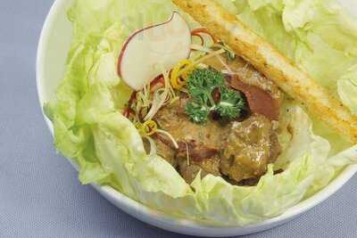 ครัวดอกไม้ขาว