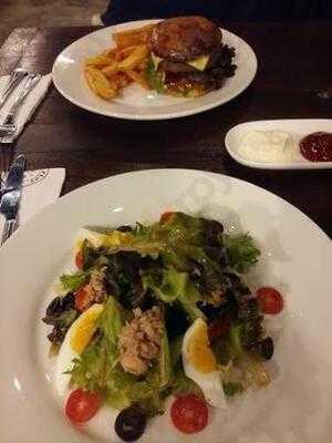 Sip 'n Play Thailand