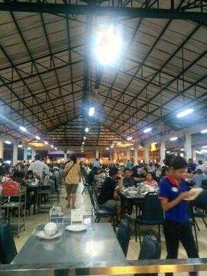 Huaplachongnonsea Restaurant