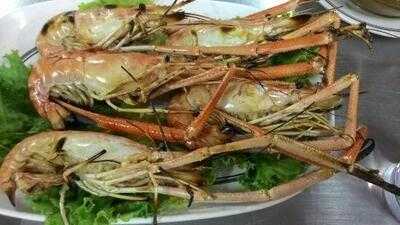Huaplachongnonsea Restaurant