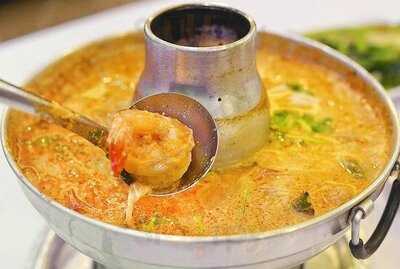 Huaplachongnonsea Restaurant