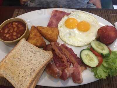 Buddy's Bar & Grill @sukhumvit Soi 89