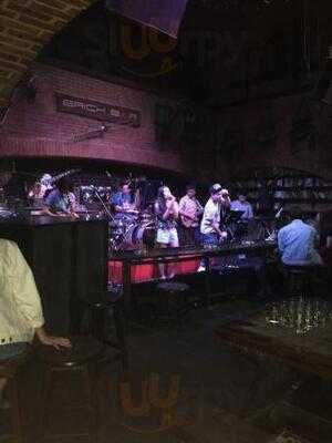 บริคบาร์