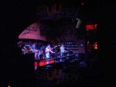 บริคบาร์