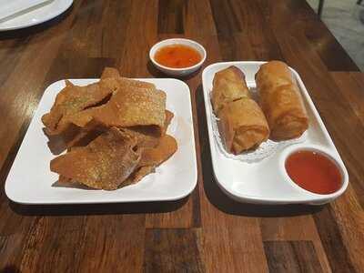 ร้านอาหาร ฮ่องกงนู้ดเดิ้ล