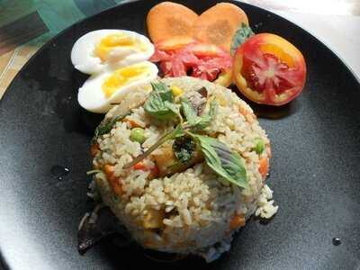 แนนซี่โฮม