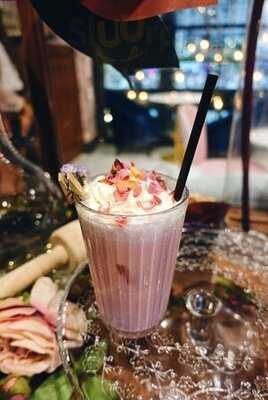 Maison Claris - Fine Dessert Cafe