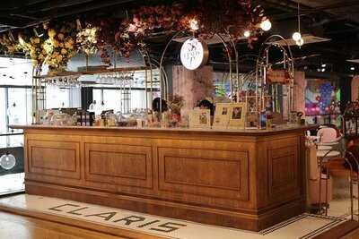 Maison Claris - Fine Dessert Cafe