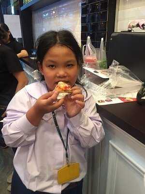 พิซซ่า คิง สาขา สีลม คอนแวนต์