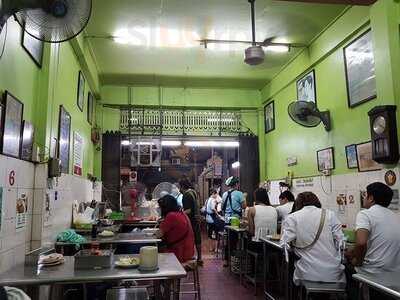 ลุงภา ผัดไทย