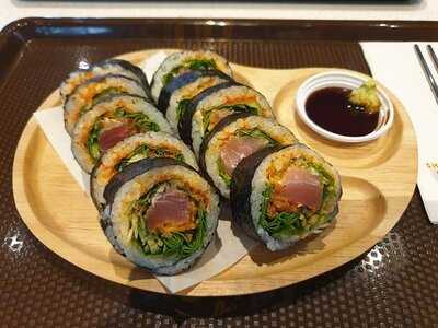 ชาริ ชาริ