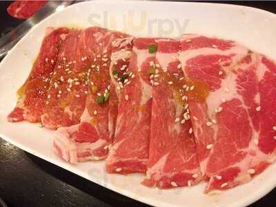 ร้านอาหารญี่ปุ่น กูรูกิวยากินิคุ