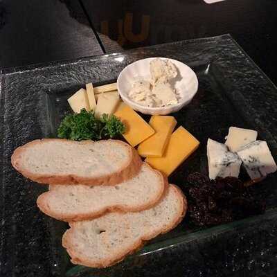 โยอิชิ นิกกะ บาร์ แอนด์ เรสเตอรองท์