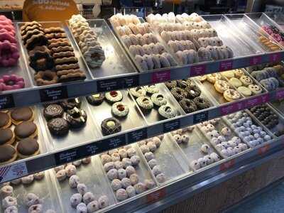 ดังกิ้น โดนัท