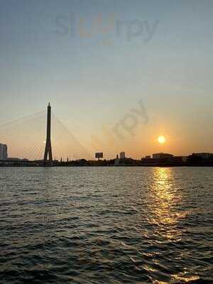 สตีฟ คาเฟ่ แอนด์ ครุยซีน สาขา เทเวศร์