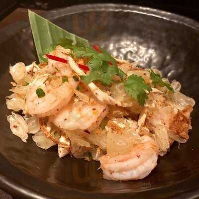 เดอะ กลาสซ์ บาร์