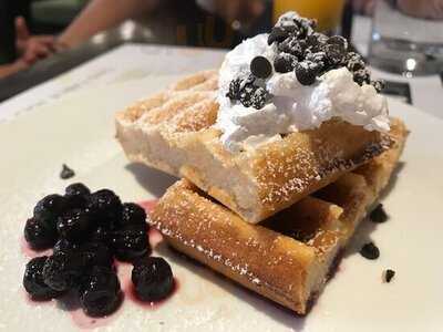 ห้องอาหาร โมโม่คาเฟ่