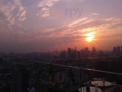 Octave Rooftop Lounge And Bar