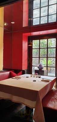 เดอะ ไชน่า เฮ้าส์