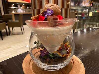 Volti Ristorante & Bar