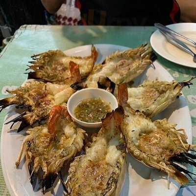 ไฟเขียวเยาวราช