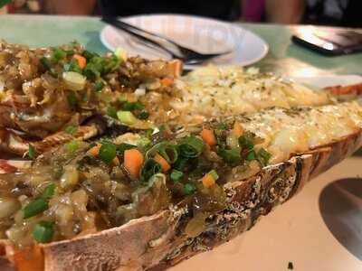 ไฟเขียวเยาวราช