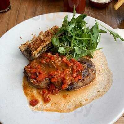 เจมี่ส์ อิตาเลียน