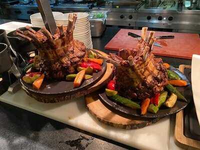 ดีไลท์ - ดับเบิ้ลทรี บาย ฮิลตัน