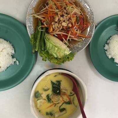 Thong Far Thai Restaurant