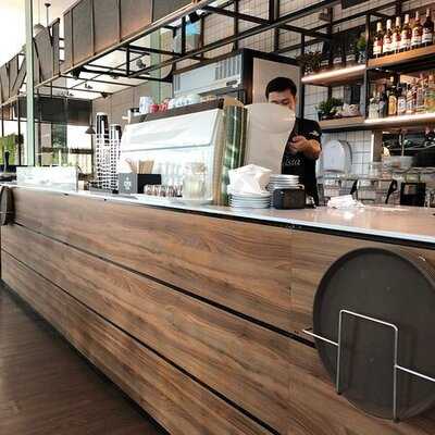 เดอะ คอฟฟี่ คลับ - ชาเทรียม